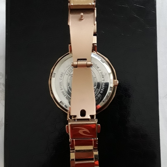 RIP CURL "SUNRISE" CORE SURF WATCH - Picture 11 of 11